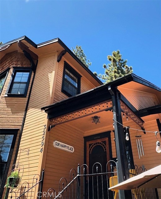 Detail Gallery Image 9 of 66 For 32594 Snowshoe Ln, Running Springs,  CA 92382 - 3 Beds | 2 Baths