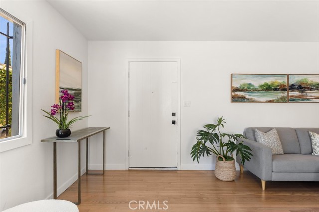 Detail Gallery Image 6 of 29 For 1559 W 113th, Los Angeles,  CA 90047 - 3 Beds | 2 Baths