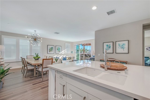 Detail Gallery Image 12 of 38 For 3203 Doheny Way, Dana Point,  CA 92629 - 3 Beds | 2 Baths