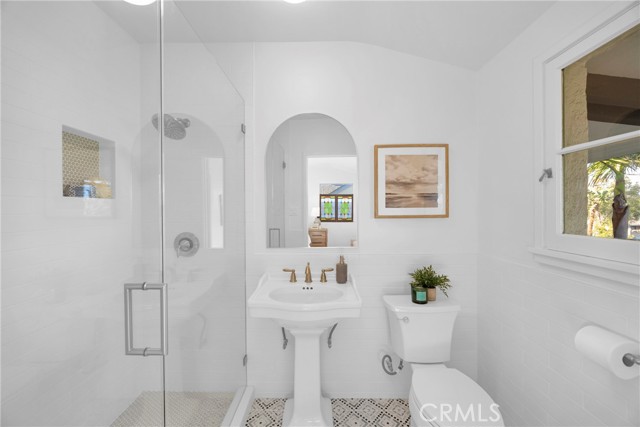 33792 Blue Lantern Street, Dana Point CA: https://media.crmls.org/medias/a6902605-6819-4a95-8008-6696eb2ef42f.jpg