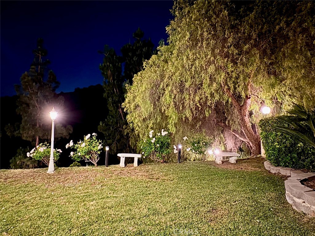 https://media.crmls.org/medias/a69047ed-4e50-4897-8f83-c2b066fb9bd8.jpg?preset=X-Large