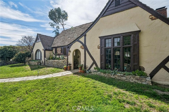 Detail Gallery Image 6 of 31 For 23021 8th St, Newhall,  CA 91321 - 2 Beds | 2 Baths