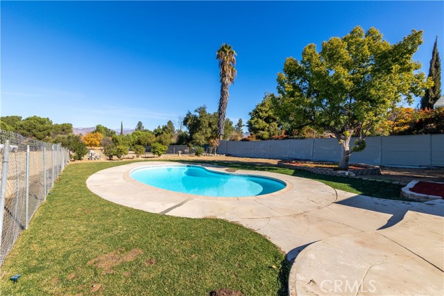 Detail Gallery Image 35 of 42 For 41676 Crest Dr, Hemet,  CA 92544 - 3 Beds | 2 Baths