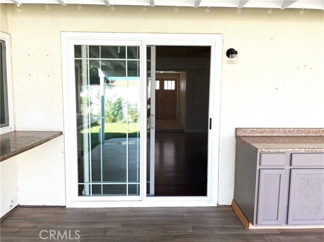 Detail Gallery Image 16 of 42 For 42650 San Julian Pl, Temecula,  CA 92592 - 4 Beds | 2 Baths