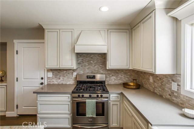 Detail Gallery Image 12 of 30 For 12401 Windsor Dr, Yucaipa,  CA 92399 - 3 Beds | 2 Baths
