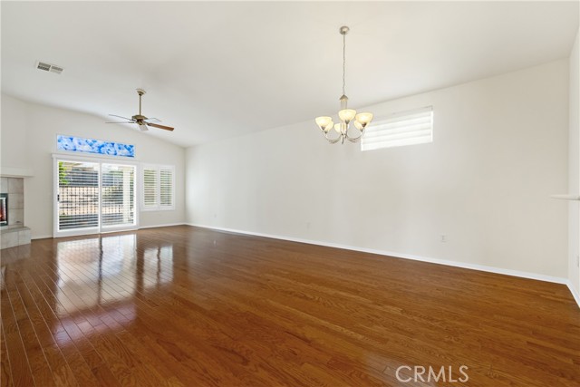Detail Gallery Image 6 of 43 For 24174 Corte Cordoba, Murrieta,  CA 92562 - 3 Beds | 2 Baths