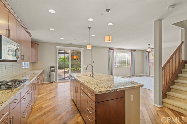 Detail Gallery Image 8 of 45 For 38780 Amateur, Beaumont,  CA 92223 - 4 Beds | 2/1 Baths