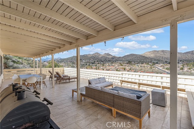 Detail Gallery Image 8 of 66 For 7731 Arrowhead, Yucca Valley,  CA 92284 - 3 Beds | 2 Baths