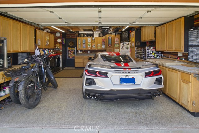 Image 41 of 46 For 2425 Heather Avenue