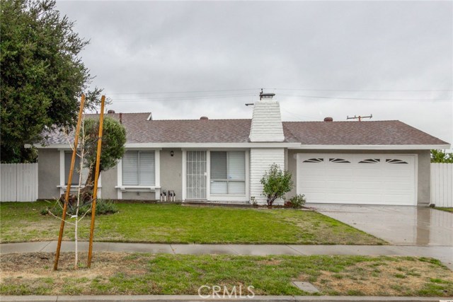 870 W Pine St, Upland, CA 91786