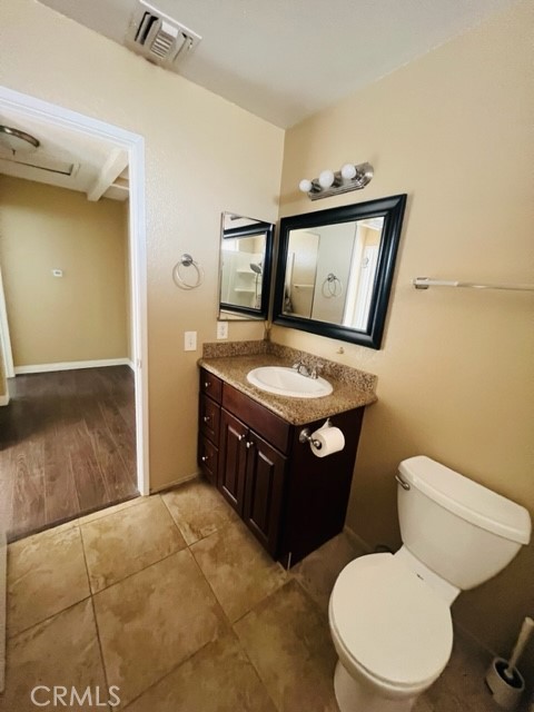 Detail Gallery Image 10 of 18 For 542 W Grand Ave, Pomona,  CA 91766 - 2 Beds | 2 Baths