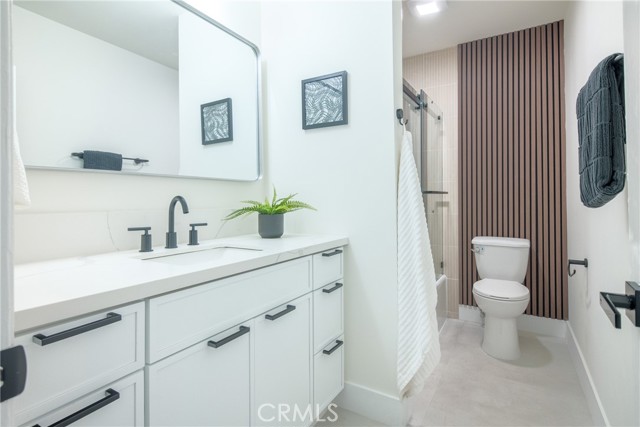 Detail Gallery Image 26 of 49 For 927 N Kings Rd #114,  West Hollywood,  CA 90069 - 1 Beds | 1/1 Baths