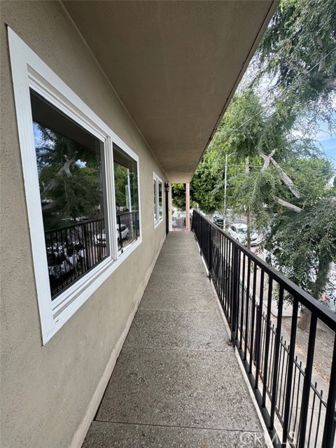 Detail Gallery Image 21 of 71 For 9205 S San Pedro St, Los Angeles,  CA 90003 - – Beds | – Baths