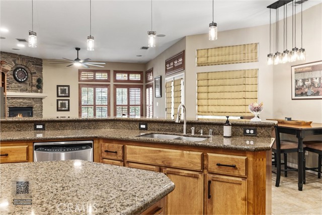 Detail Gallery Image 39 of 75 For 205 Somerford Ct, Bakersfield,  CA 93312 - 5 Beds | 4 Baths