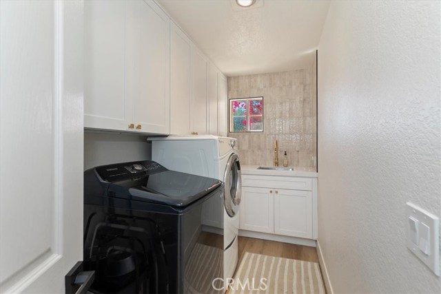 Detail Gallery Image 22 of 53 For 410 De Anza Ct, Oceanside,  CA 92057 - 5 Beds | 3 Baths