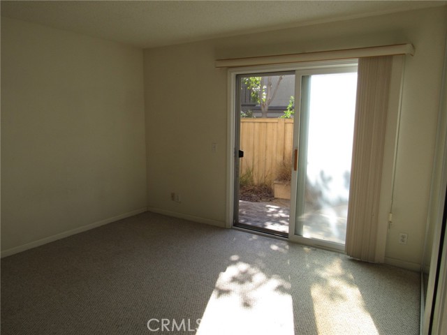 Detail Gallery Image 33 of 44 For 113 Rockwood, Irvine,  CA 92614 - 3 Beds | 2 Baths