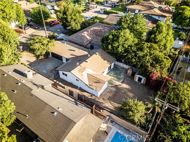 2983 N Alameda Avenue, San Bernardino CA: https://media.crmls.org/medias/a69852c5-7ba8-4a36-a06e-e497edfbb9c1.jpg