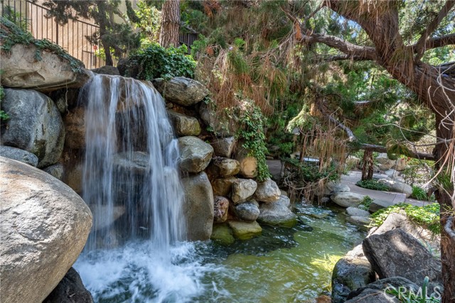 1645 Clark Avenue, Long Beach CA: https://media.crmls.org/medias/a6986967-61ef-4b2d-8ac9-dd6c0da33e53.jpg