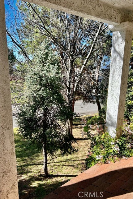 Detail Gallery Image 9 of 26 For 35780 Eureka Ave, Yucaipa,  CA 92399 - 6 Beds | 3 Baths