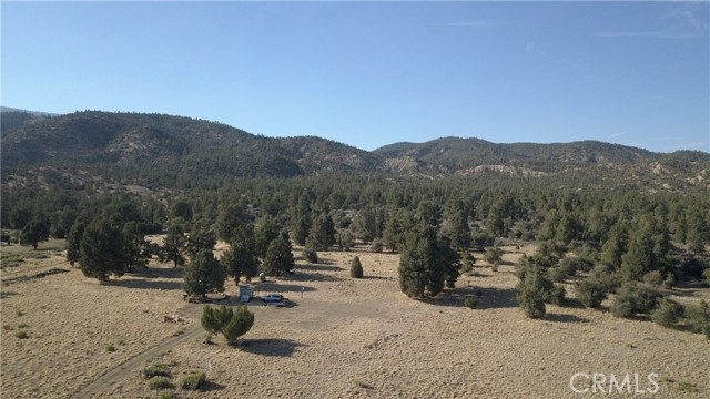 16469 Curtis Trail, Frazier Park CA: https://media.crmls.org/medias/a699d752-4273-4b8a-80b3-6991b23afd14.jpg