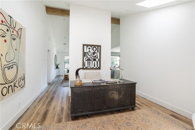 Detail Gallery Image 11 of 42 For 212 E 19th St, Costa Mesa,  CA 92627 - 5 Beds | 4 Baths
