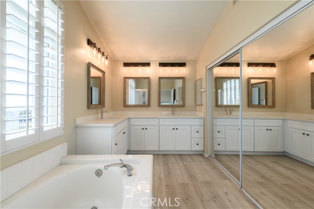 Detail Gallery Image 34 of 48 For 10 Sierra Blanco, Lake Forest,  CA 92610 - 5 Beds | 3 Baths