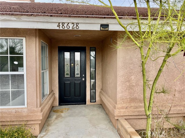 Detail Gallery Image 4 of 18 For 48628 Adeline Way, Morongo Valley,  CA 92256 - 3 Beds | 2/1 Baths