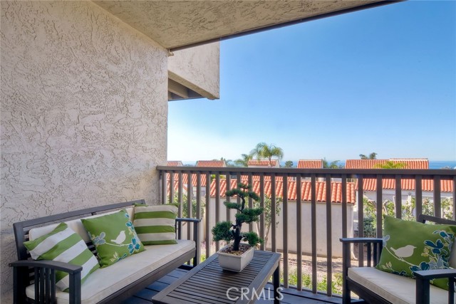 Detail Gallery Image 18 of 36 For 912 Caminito Madrigal #I,  Carlsbad,  CA 92011 - 2 Beds | 2 Baths