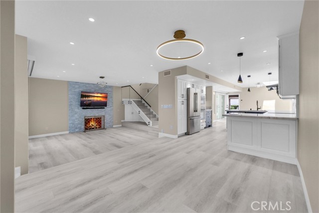 5 Crest Circle, Corona del Mar CA: https://media.crmls.org/medias/a69b5d1d-eac9-4fe5-aaa9-680e03ae6815.jpg