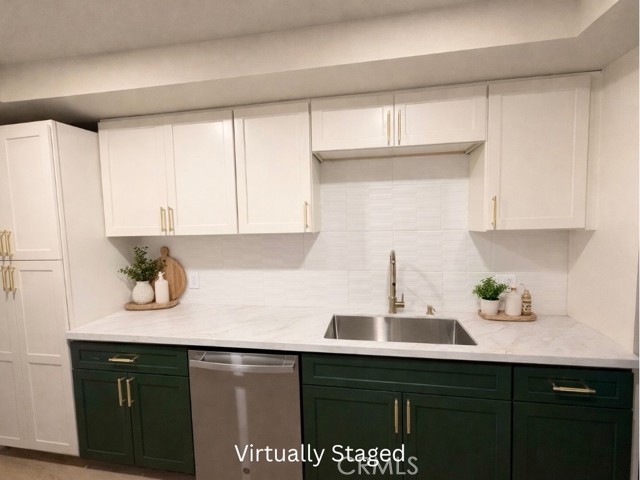 Detail Gallery Image 5 of 21 For 10770 National Bld, Los Angeles,  CA 90064 - 3 Beds | 2/1 Baths