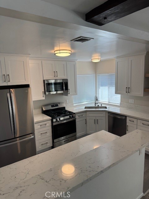 Detail Gallery Image 15 of 19 For 9928 Marnice Ave, Tujunga,  CA 91042 - 3 Beds | 1/1 Baths