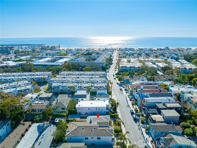 554 2nd Street, Hermosa Beach, California 90254, 3 Bedrooms Bedrooms, ,1 BathroomBathrooms,Residential,Sold,2nd,SB23059227