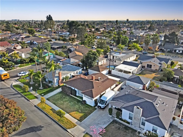 7524 Adwen Street, Downey, California 90241, 2 Bedrooms Bedrooms, ,1 BathroomBathrooms,Single Family Residence,For Sale,Adwen,DW25032638