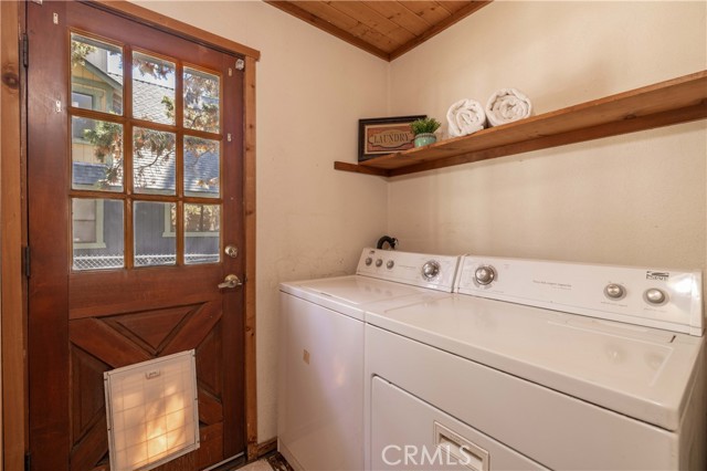 Detail Gallery Image 17 of 21 For 1097 W North Shore Dr, Big Bear City,  CA 92314 - 2 Beds | 2 Baths