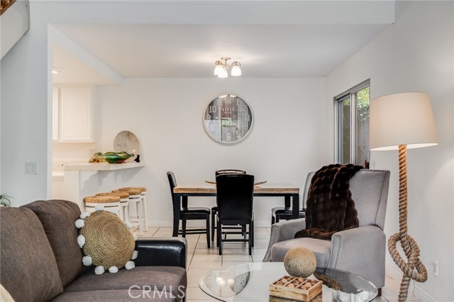 Detail Gallery Image 4 of 26 For 22 La Costa, Laguna Beach,  CA 92651 - 3 Beds | 2/1 Baths