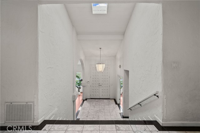 A69D8B70 896F 4Bf3 A491 0Cc90B61E190 15604 Royal Oak Road, Encino, Ca 91436 &Lt;Span Style='Backgroundcolor:transparent;Padding:0Px;'&Gt; &Lt;Small&Gt; &Lt;I&Gt; &Lt;/I&Gt; &Lt;/Small&Gt;&Lt;/Span&Gt;