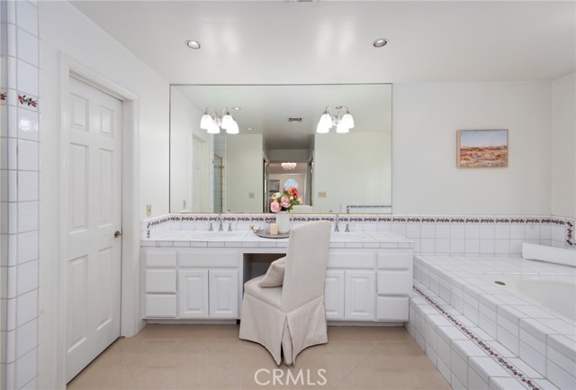 Detail Gallery Image 33 of 54 For 235 Silver Tree Rd, Glendora,  CA 91741 - 5 Beds | 3/1 Baths