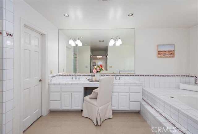 Detail Gallery Image 33 of 54 For 235 Silver Tree Rd, Glendora,  CA 91741 - 5 Beds | 3/1 Baths