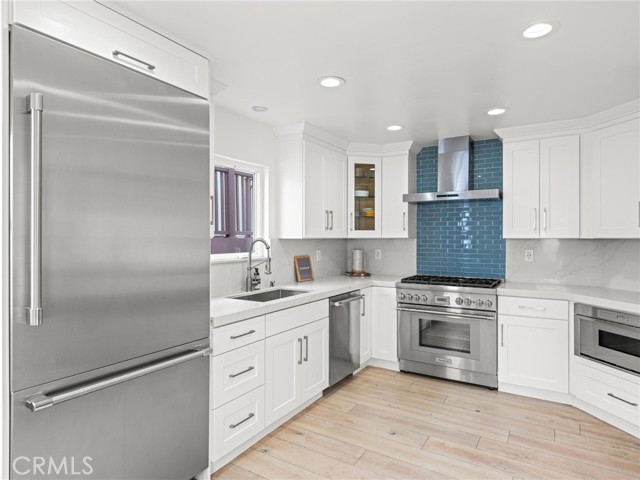 Detail Gallery Image 9 of 32 For 309 20th Pl, Manhattan Beach,  CA 90266 - 3 Beds | 2 Baths