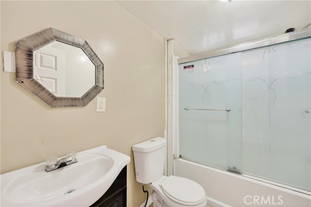 Detail Gallery Image 24 of 48 For 5450 N Paramount #169,  Long Beach,  CA 90805 - 3 Beds | 2 Baths