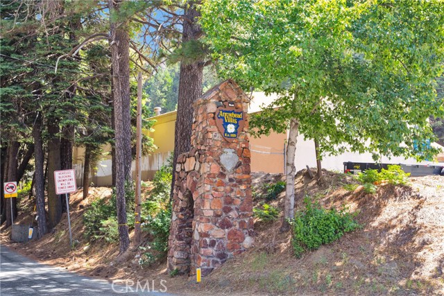 Image 2 of 67 For 810 Oakmont Lane
