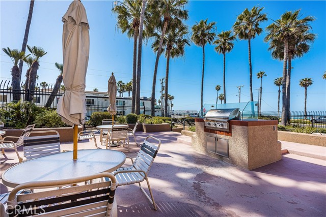 Detail Gallery Image 50 of 58 For 1200 Pacific Coast #306,  Huntington Beach,  CA 92648 - 2 Beds | 2 Baths