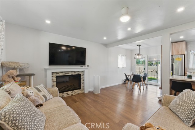 415 Cadbrook Drive, La Puente CA: https://media.crmls.org/medias/a69f1f97-8be8-44b7-b44e-c174f04b017b.jpg