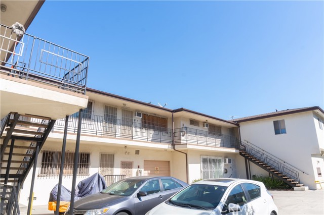 Detail Gallery Image 5 of 7 For 405 S Boyle Ave, Los Angeles,  CA 90033 - – Beds | – Baths