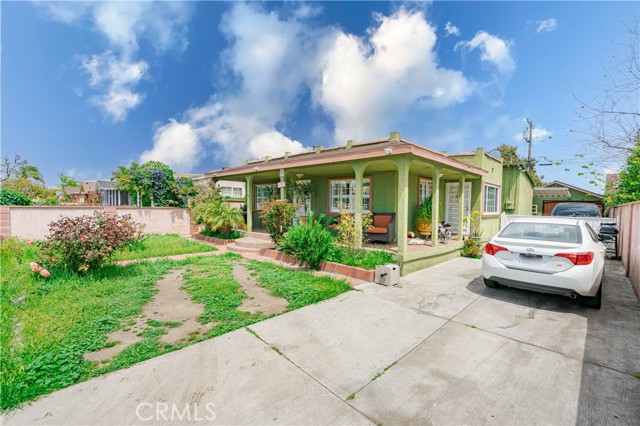 7524 Whitsett Avenue, Los Angeles, CA, 90001 7524 Whitsett Avenue, Los Angeles, CA, 90001