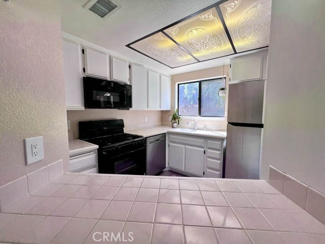 Detail Gallery Image 17 of 28 For 27773 Moonridge Dr, Menifee,  CA 92585 - 2 Beds | 2 Baths