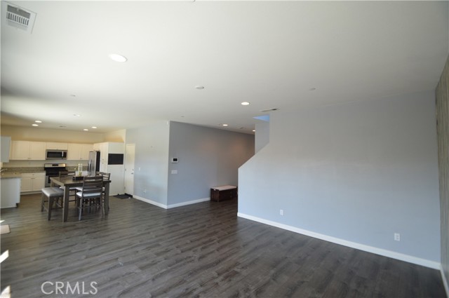 Detail Gallery Image 3 of 36 For 7064 Sweetleaf, Fontana,  CA 92336 - 4 Beds | 2/1 Baths