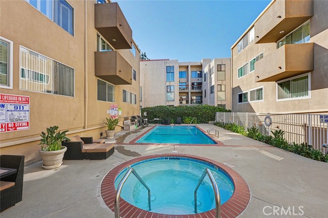 Detail Gallery Image 21 of 25 For 14141 Dickens #111,  Sherman Oaks,  CA 91423 - 2 Beds | 2 Baths