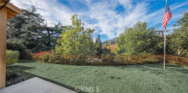 Detail Gallery Image 5 of 26 For 3336 Dunsmere, Glendale,  CA 91206 - 3 Beds | 2 Baths