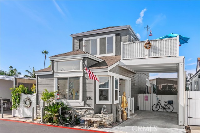 Detail Gallery Image 2 of 43 For 274 Revere Way, Newport Beach,  CA 92660 - 3 Beds | 2 Baths